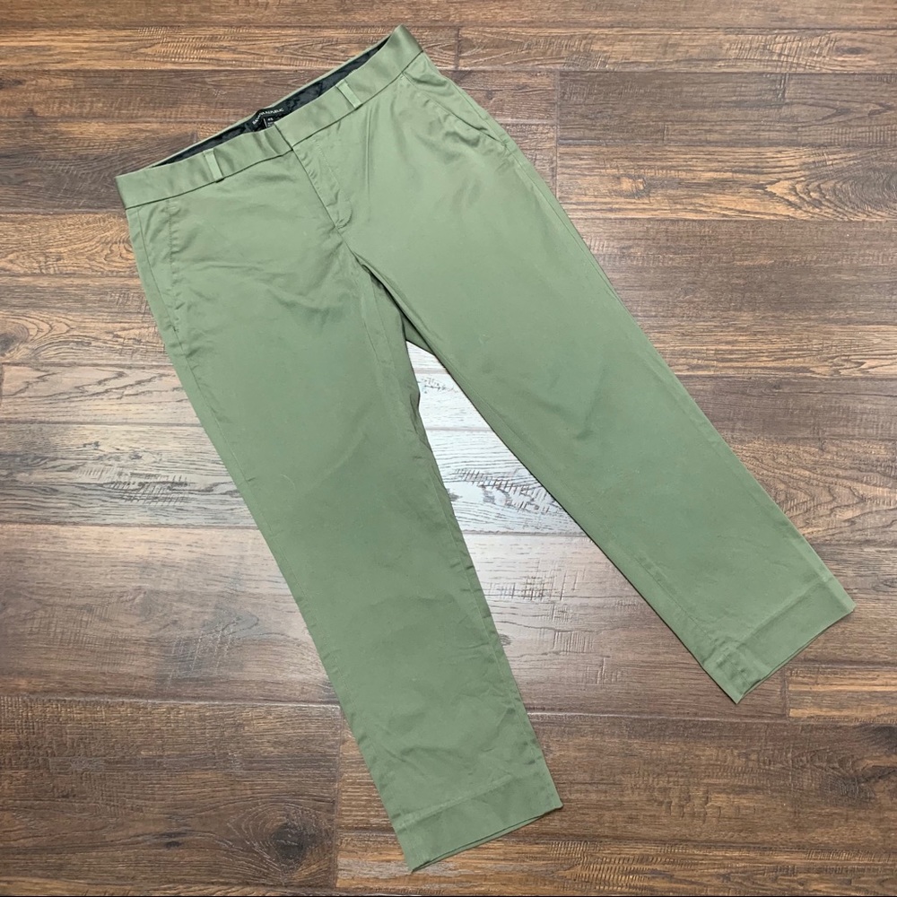 Banana Republic Avery Straight Fit Sateen Pants
